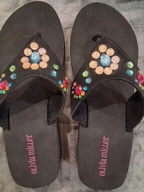 Olivia Miller Black Jeweled Flower Toe-Post Sandals